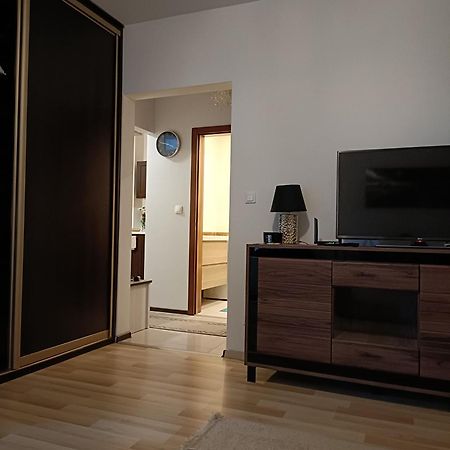Apartament Paderewskiego 1 Zielonka  Esterno foto